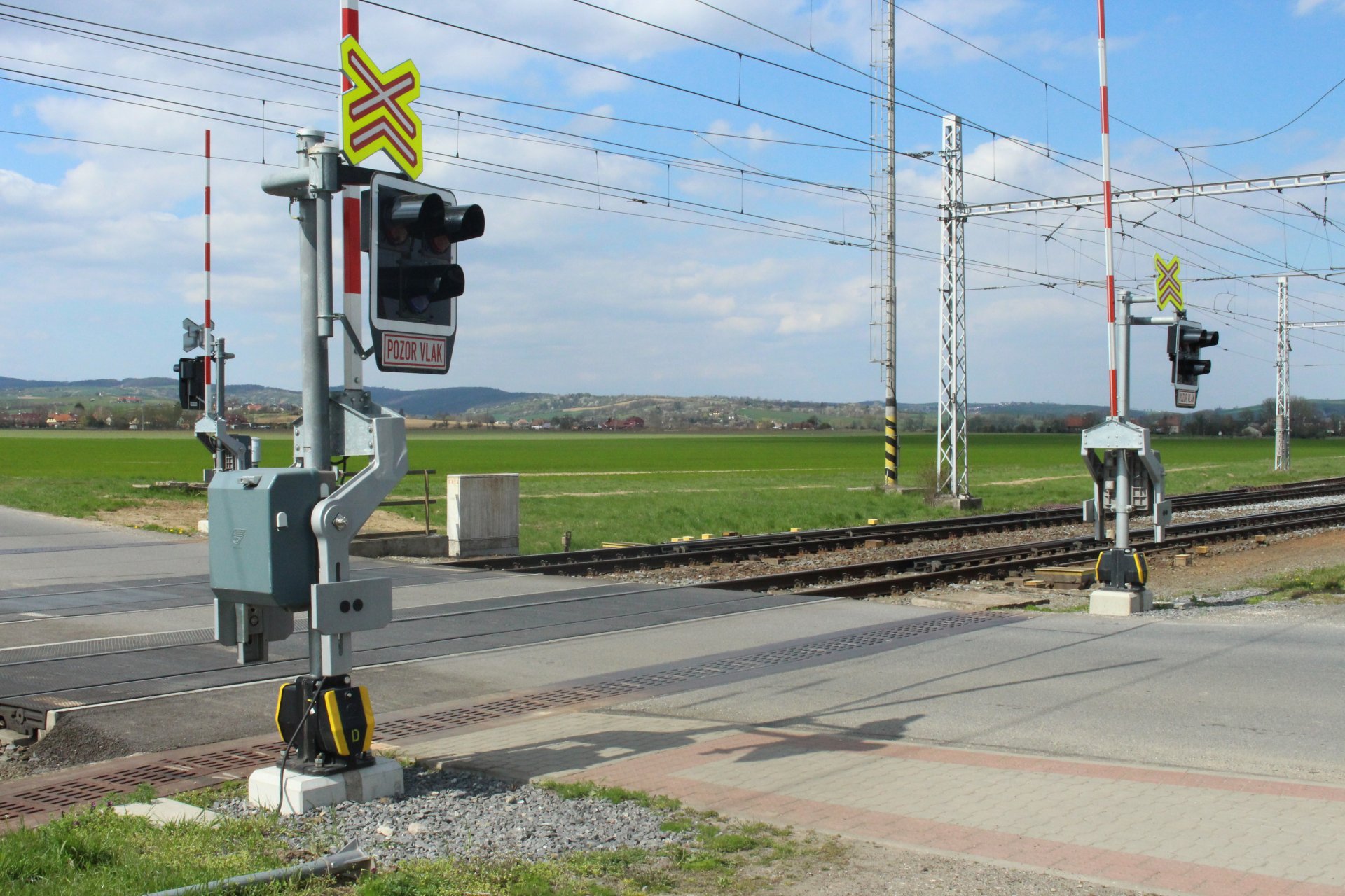Uzavření železničního přejezdu v Huštěnovicích